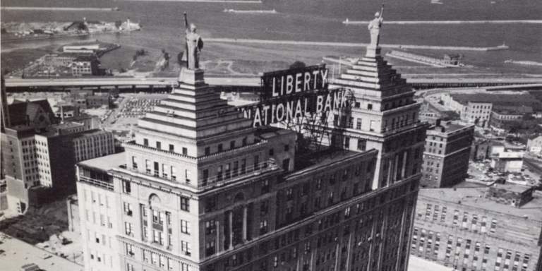 The Economics of Segregation: A Town Hall