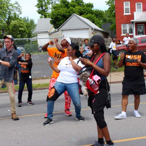 11. No one can resist "The Wobble."